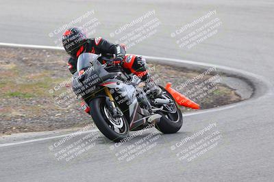 media/Mar-05-2023-TrackXperience (Sun) [[a95d40e56a]]/Group 3/session 2 turn 4/